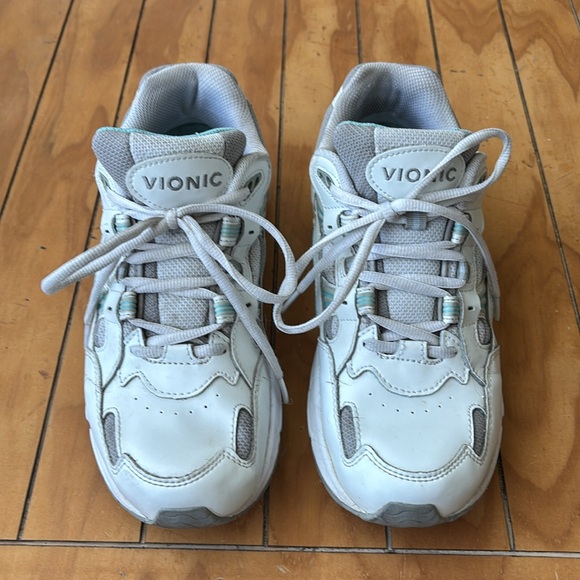 Vionic 23Walker Shoes size 9 - Picture 2 of 7